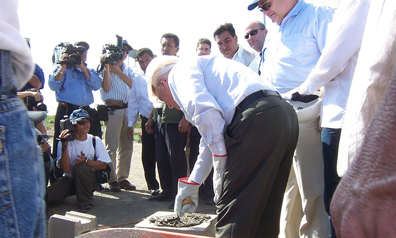 2006_Managua-Ceremony.jpg