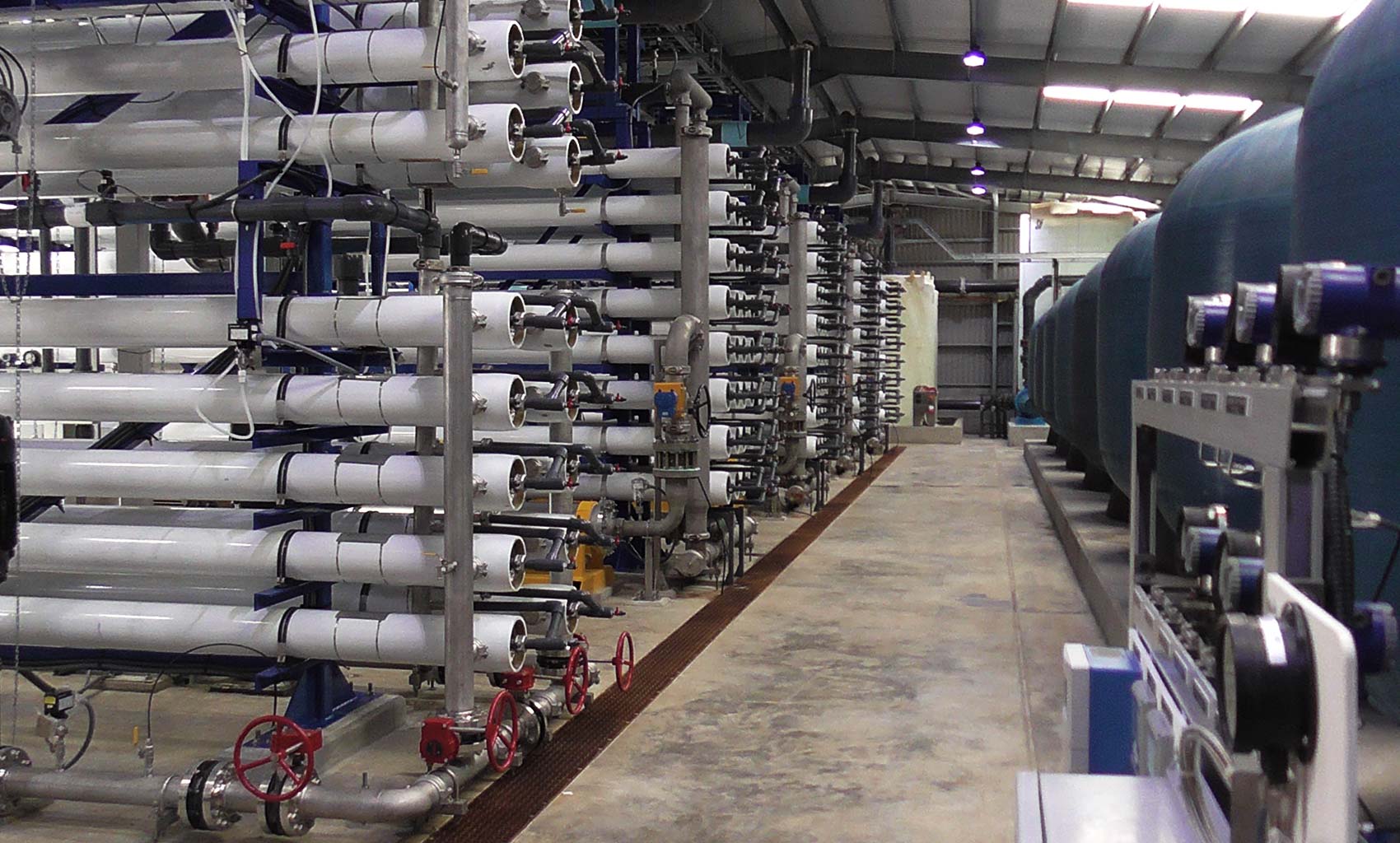 BVI reverse osmosis hall.jpg